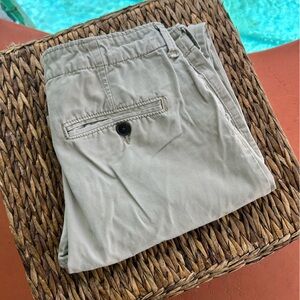 🔴2/$10 Aeropostale slim straight khaki pants